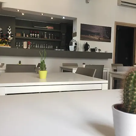 Ottomood Ala Ovest Centro Bed and Breakfast Κατάνια