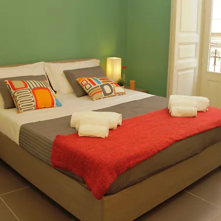 Ottomood Ala Ovest Centro Bed and Breakfast Κατάνια