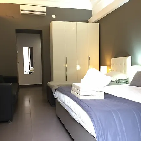 Bed and Breakfast Ottomood Ala Ovest Centro 3*