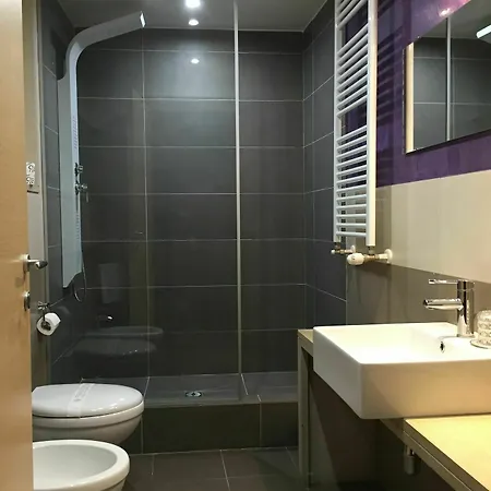 Ottomood Ala Ovest Centro 3* Κατάνια